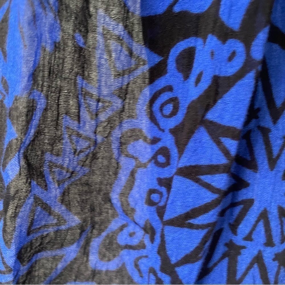 Marchesa Voyage Blue Floral Scarf - Picture 6 of 7